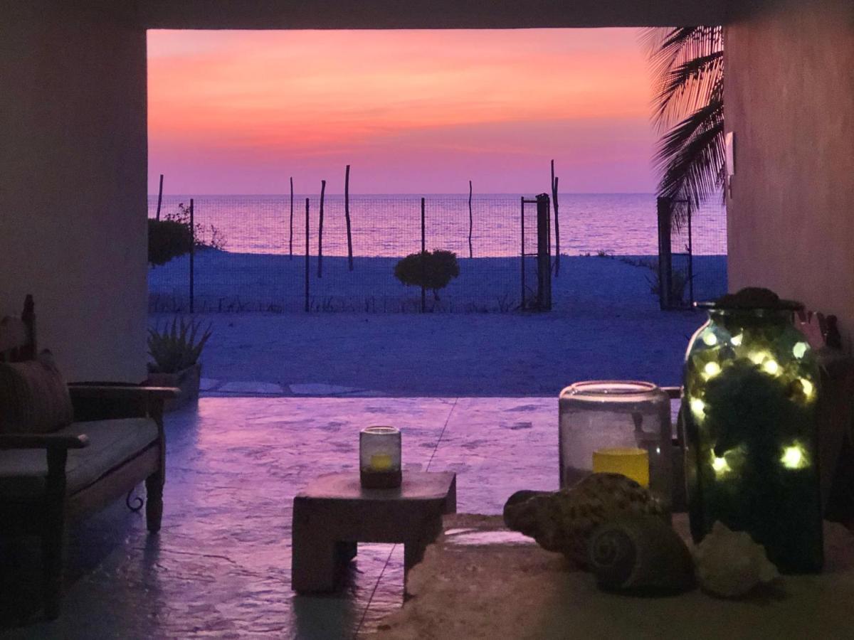 Playa 55 Beach Escape - Adults Only Guesthouse Celestun Dış mekan fotoğraf