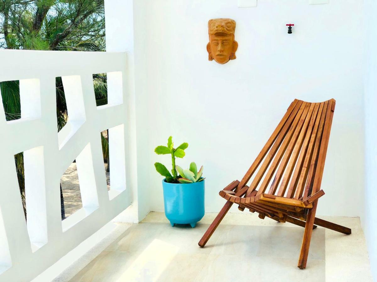 Playa 55 Beach Escape - Adults Only Guesthouse Celestun Dış mekan fotoğraf